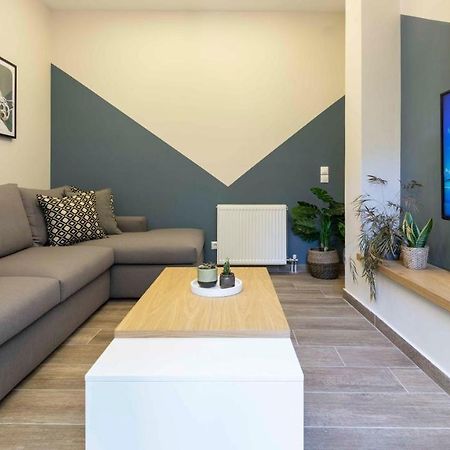 “Champions” Apartment In N. Kosmos Neighbourhood أثينا المظهر الخارجي الصورة