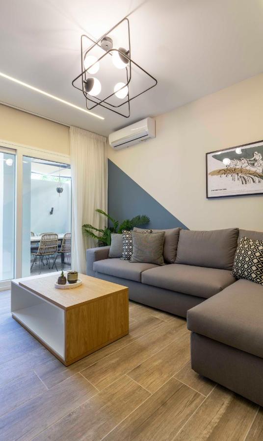 “Champions” Apartment In N. Kosmos Neighbourhood أثينا المظهر الخارجي الصورة